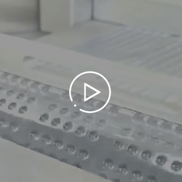 450泡罩枕包装箱一体机